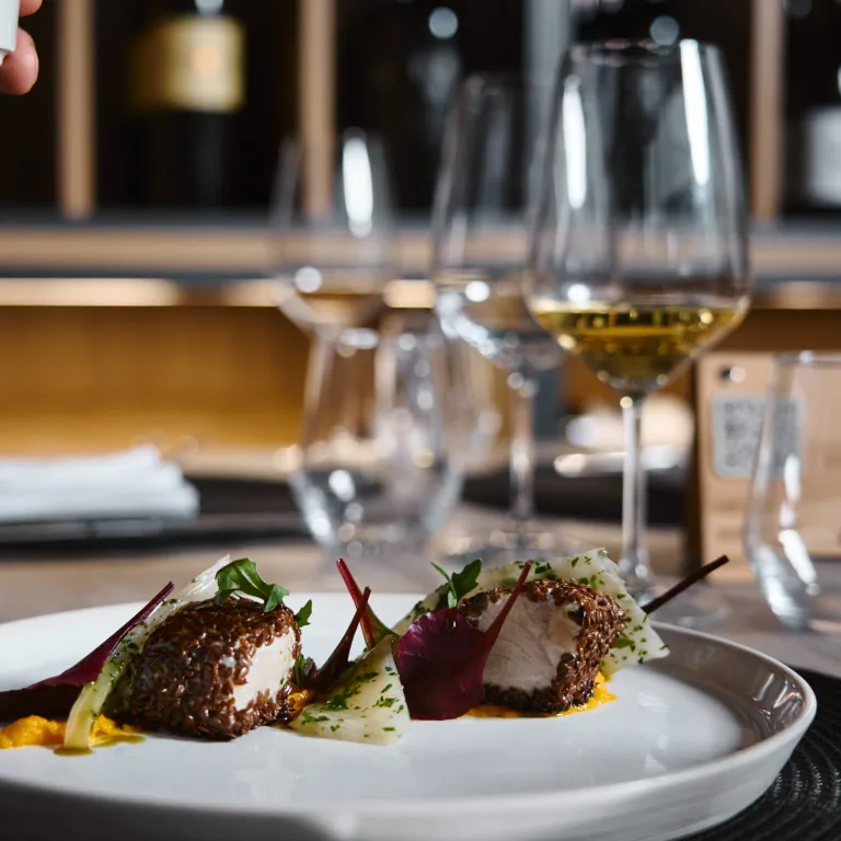 Restavracija in vinoteka Aurea